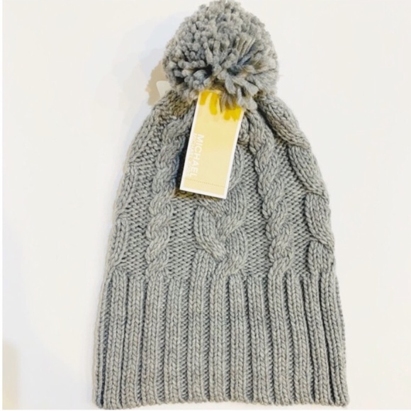 NWT - Michael Kors Grey Pom Pom Cable Knit Beanie - Picture 3 of 9